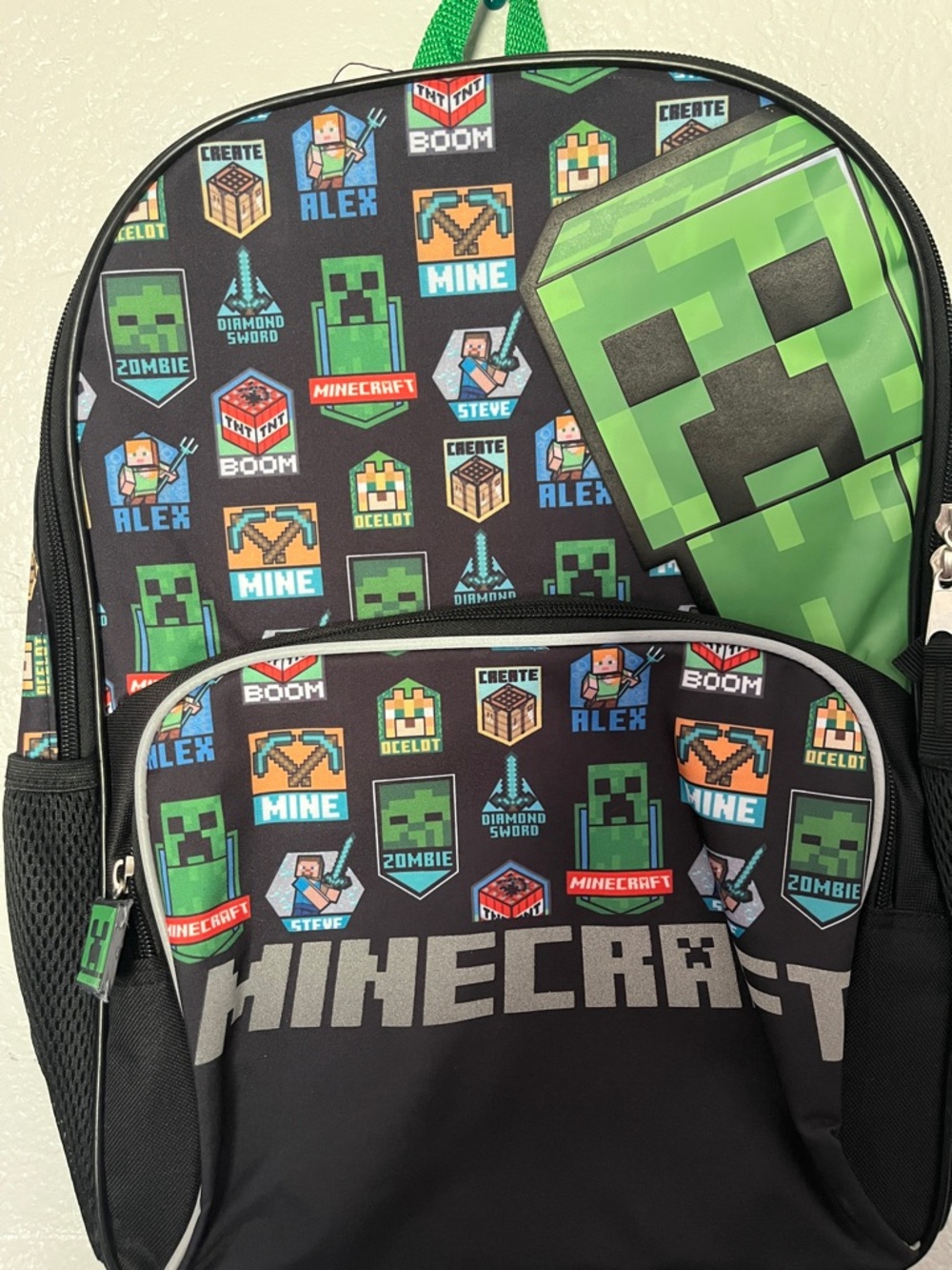 Minecraft Kids Backpack with Green Creeper Graphic - Official - Picture 2 of 8